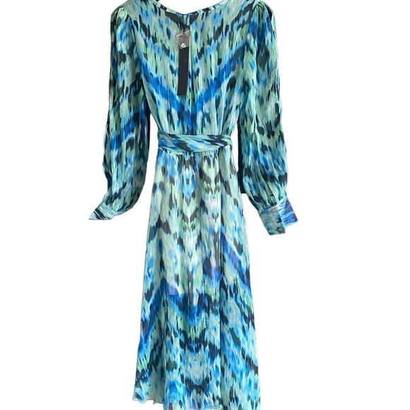 NWT Spy Zone Exchange Blue/Green Print Long Sleeve Maxi Dress With Sash. Small - Picture 4 of 13